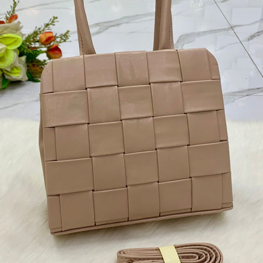Premium Woven Leather Handbag - Stylish & Trendy